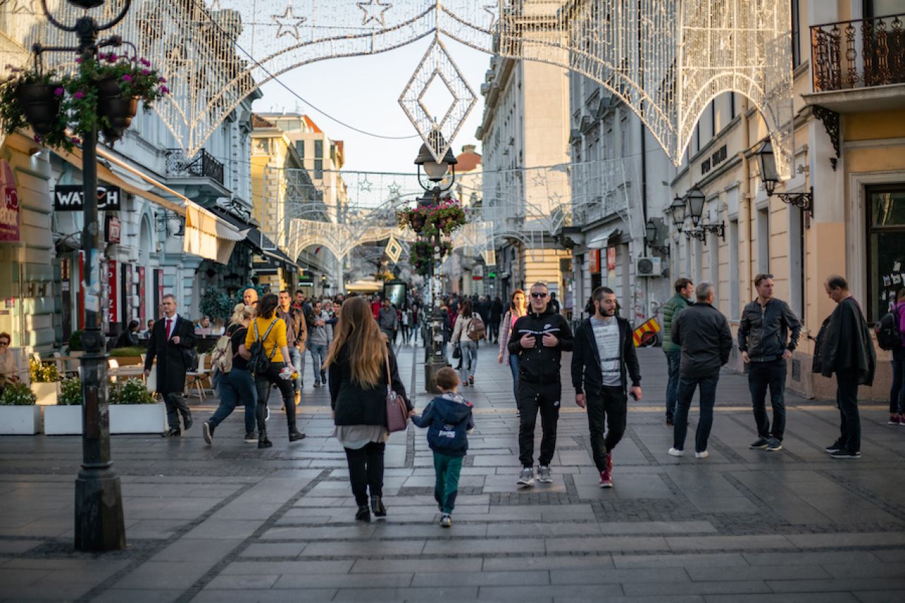 Staro srpsko ime Ustoka, a danas koristimo izvedenicu iz turskog jezika “košava”